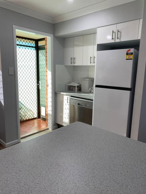 Relax On Ross - Australia Accommodation 2
