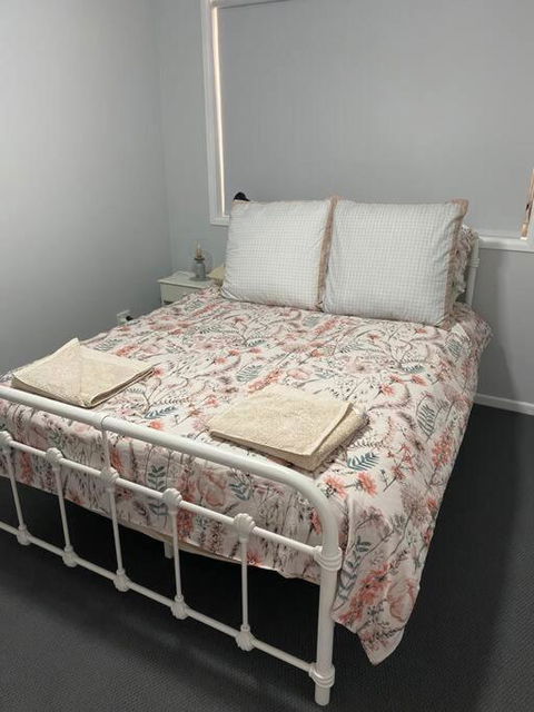 Relax On Ross - Australia Accommodation 2
