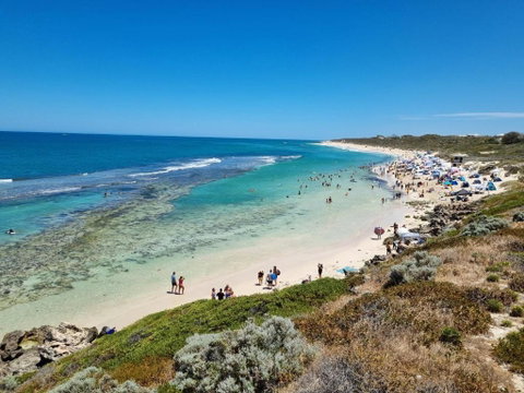 Relax On The Beach - Australia Accommodation 1