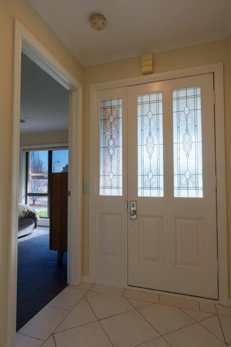 Relaxing 3bd In Tranquil Setting - Australia Accommodation 3