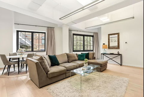 Renovated Warehouse Conversion In Heart Of Sydney - Australia Accommodation 2