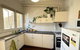 Retro Apt 6 Mins To Victoria Quay - thumb 1