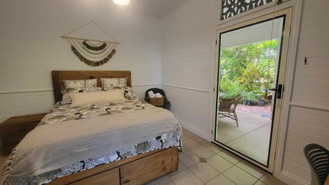 Ribbonwood Bed & Breakfast, Emu Park Qld - Australia Accommodation 2
