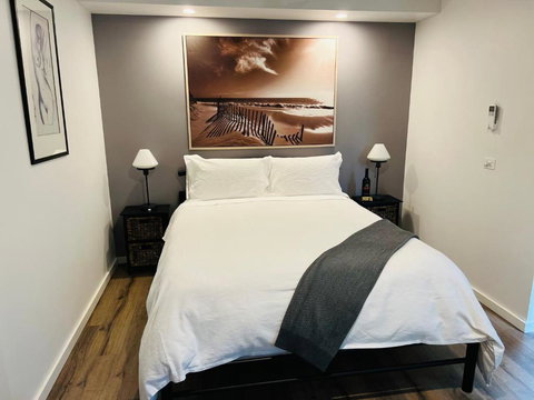 River Cottage - Australia Accommodation 0