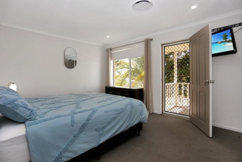 River Tonic - Australia Accommodation 2