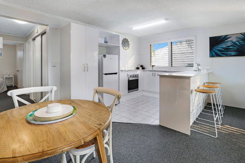 Riverside Location, Noosa Sound - Australia Accommodation 3