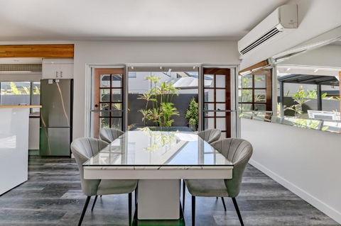 Riverside Noosa Sanctuary, Steps To Gympie Terrace - Australia Accommodation 2