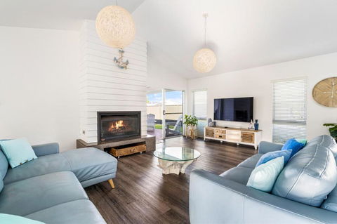 Ryze N Shine I Private Properties - Australia Accommodation 2