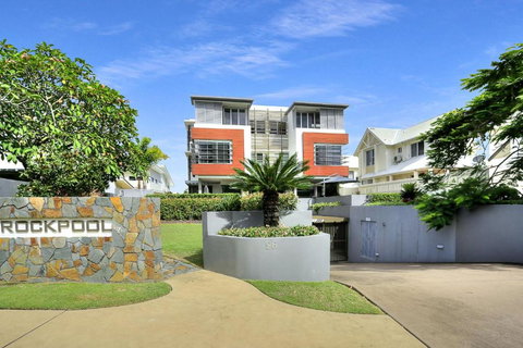 Rockpool No 4 Beachfront Unit - Australia Accommodation 0