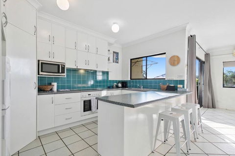 Rooftop Island Sunsets - Australia Accommodation 1