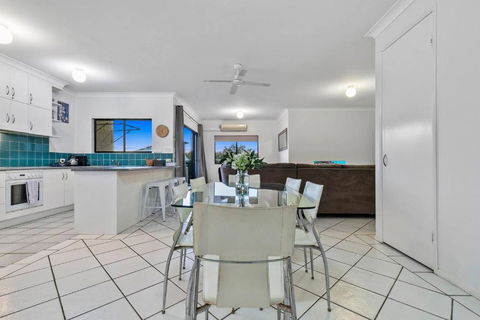 Rooftop Island Sunsets - Australia Accommodation 3