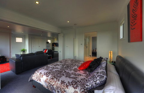 Rosebank Cottage Collection - Australia Accommodation 1