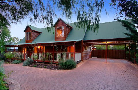 Rosewood Cottage - Australia Accommodation 2