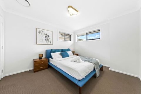 Rouse Hill Fancy 5bedrooms House - Australia Accommodation 3