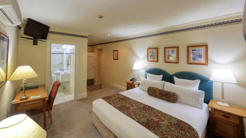 Royal Exchange Hotel - Australia Accommodation 2