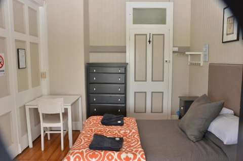Royal Gatton Hotel - Australia Accommodation 1