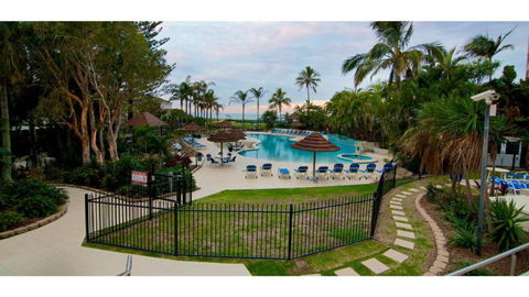 Royal Palm 19 - Australia Accommodation 2