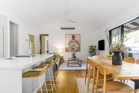 Rubber Soul - Australia Accommodation 1