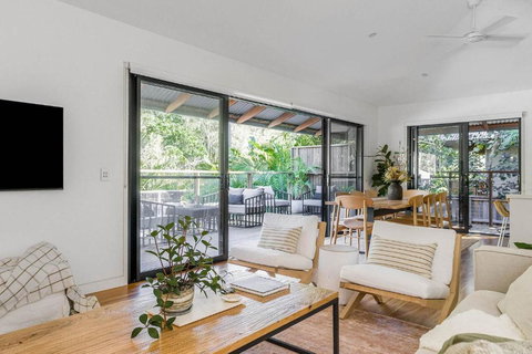 Rubber Soul - Australia Accommodation 2