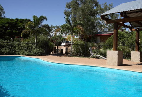 Rubyvale Motel & Holiday Units - An Adults Only Getaway - Australia Accommodation 1