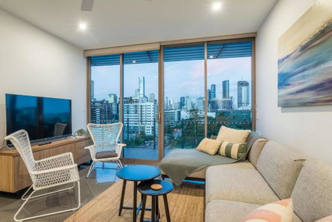 Russell St. Retreat Near Brisbane Convention Centre - Australia Accommodation 3