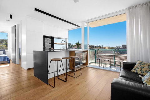 S16S - Bondi Vistas - Australia Accommodation 1
