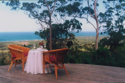 Sacred Mountain Retreat - Australia Accommodation 0