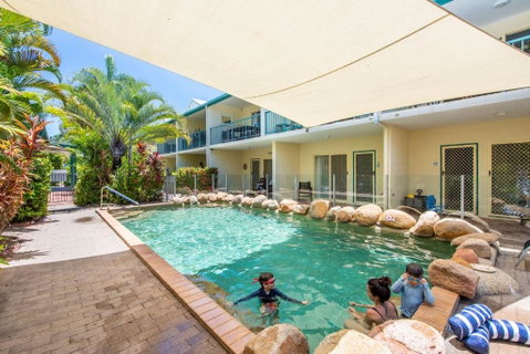 Sails On Horseshoe Apartment 5 - Australia Accommodation 2
