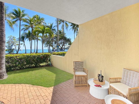 Sails On Horseshoe Apartment 5 - Australia Accommodation 1