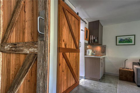 SALT Luxury Couples Bungalow - Australia Accommodation 2