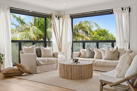 Salta - Australia Accommodation 1