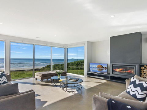 Saltwater Retreat - Australia Accommodation 1