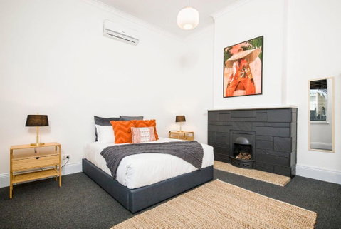 Salty Pines - 3BR House Glenelg South - Australia Accommodation 1