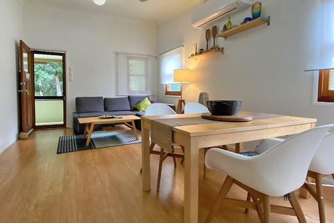 SALTYS AMITY POINT - Australia Accommodation 3