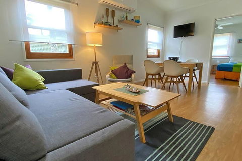 SALTYS AMITY POINT - Australia Accommodation 2