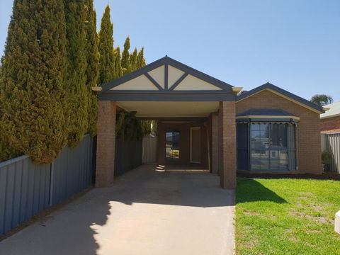 SAN Mateo - Australia Accommodation 0