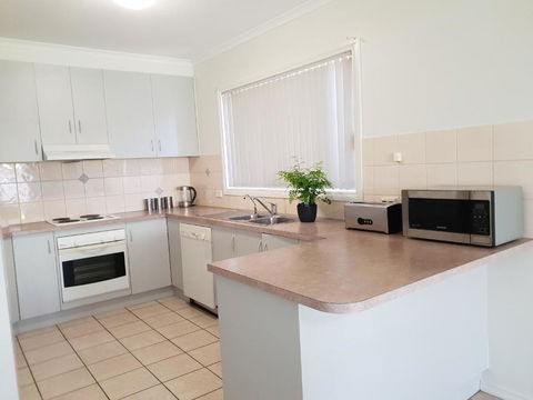 SAN Mateo - Australia Accommodation 3