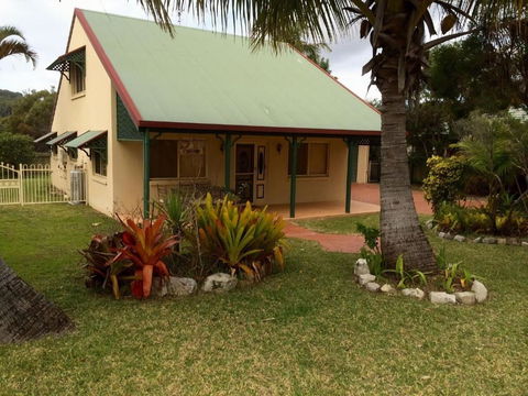 Sand Piper Cottage Rainbow Beach - Australia Accommodation 0