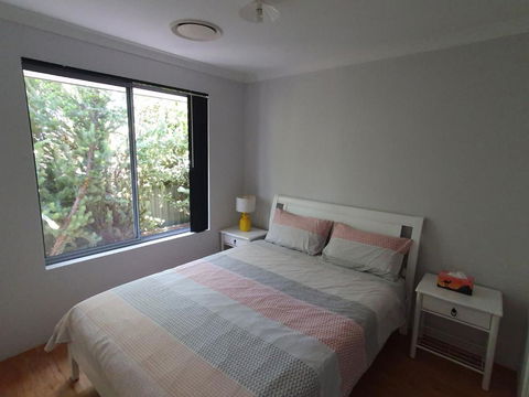 Sandalwood Guest Room - Australia Accommodation 2