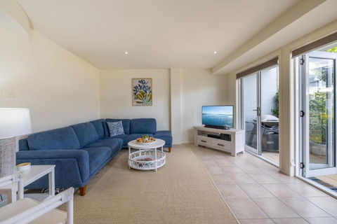 Sandcastles 4 -8 Ala Moana Way - Australia Accommodation 2