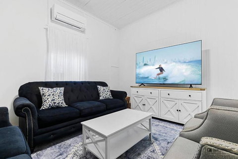 Sandown Beachside Cottage - Australia Accommodation 1