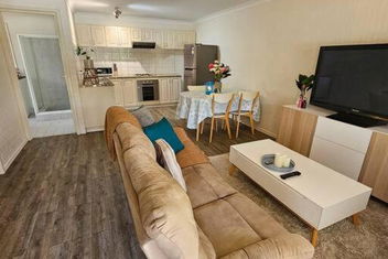 Sandringham Tranquil Retreat with Australia Accommodation