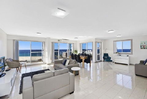 Sandy Cove Apartment The Entrance 31 - Australia Accommodation 3
