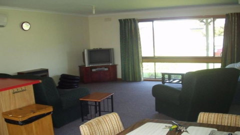Sandy Escape - Australia Accommodation 3