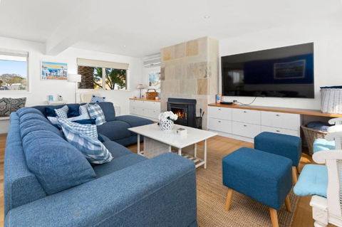 SANTORINI BEACH HOUSE SAFETY BEACH - Australia Accommodation 1