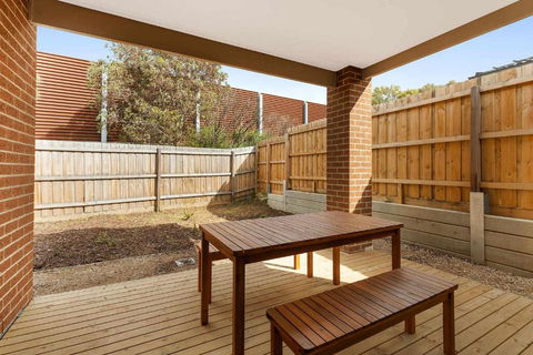 Spacious & Accessibly Friendly 3BR Home In Darley - Australia Accommodation 1