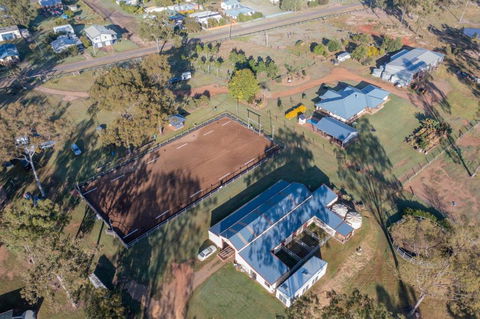 Sunrise Quarter Horse Stud - Australia Accommodation 0