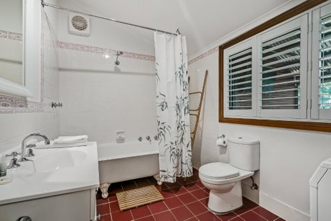 Swainson On Gordon - Australia Accommodation 2