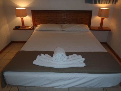 Beachside Holiday Units - Australia Accommodation 3