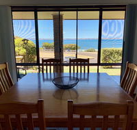Beachside House - Australia Accommodation